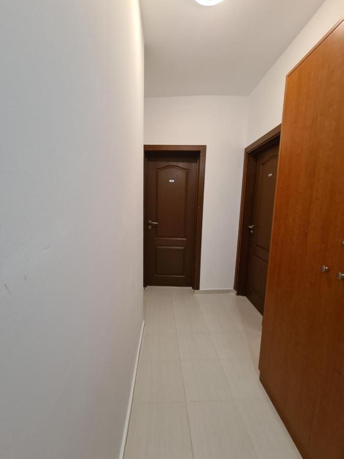 נסבר Guest Rooms Kostovi מראה חיצוני תמונה