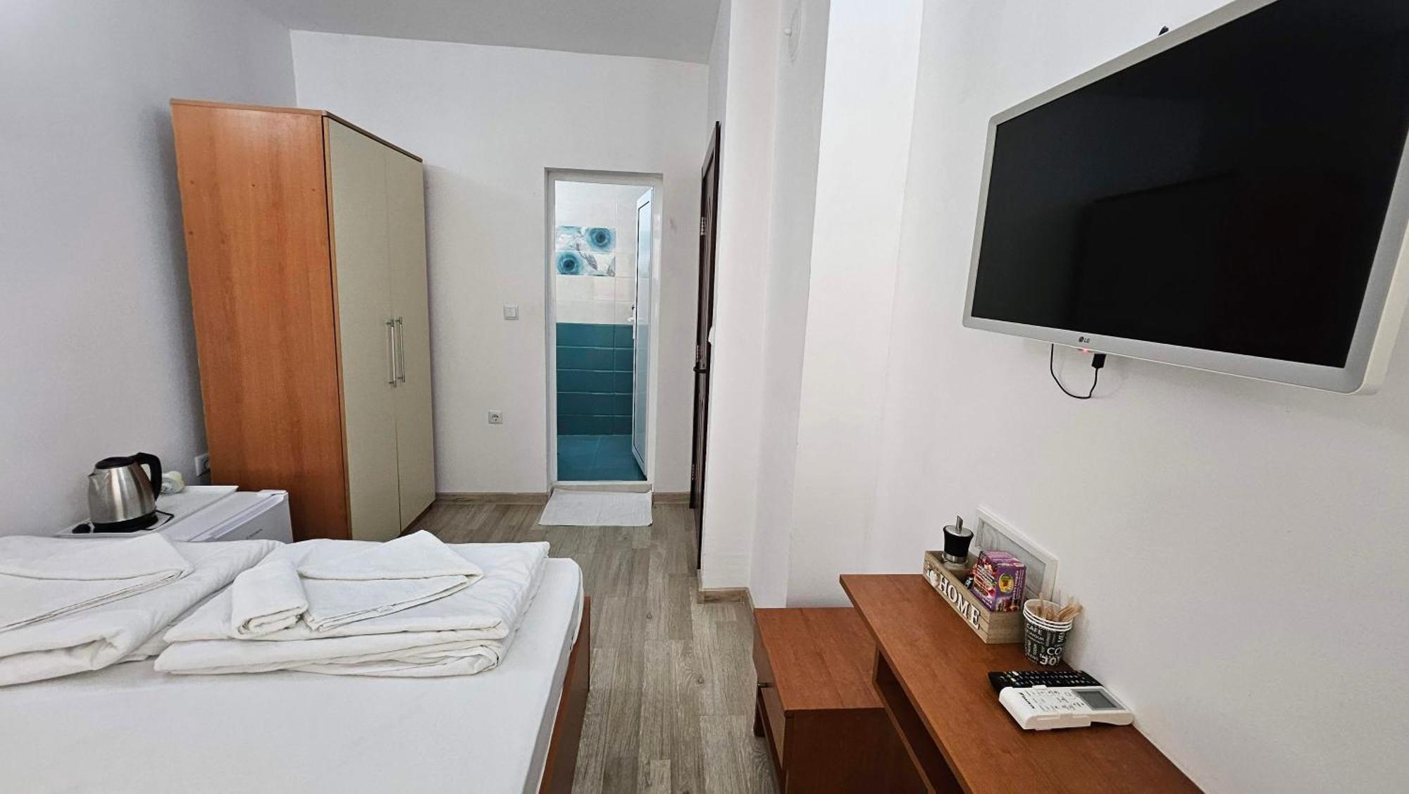 נסבר Guest Rooms Kostovi מראה חיצוני תמונה
